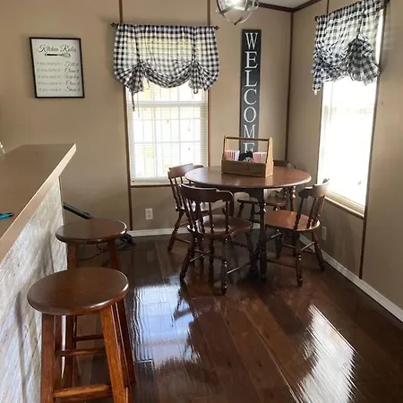 Convenient And Spacious Home In Stanton, Ky Exterior photo